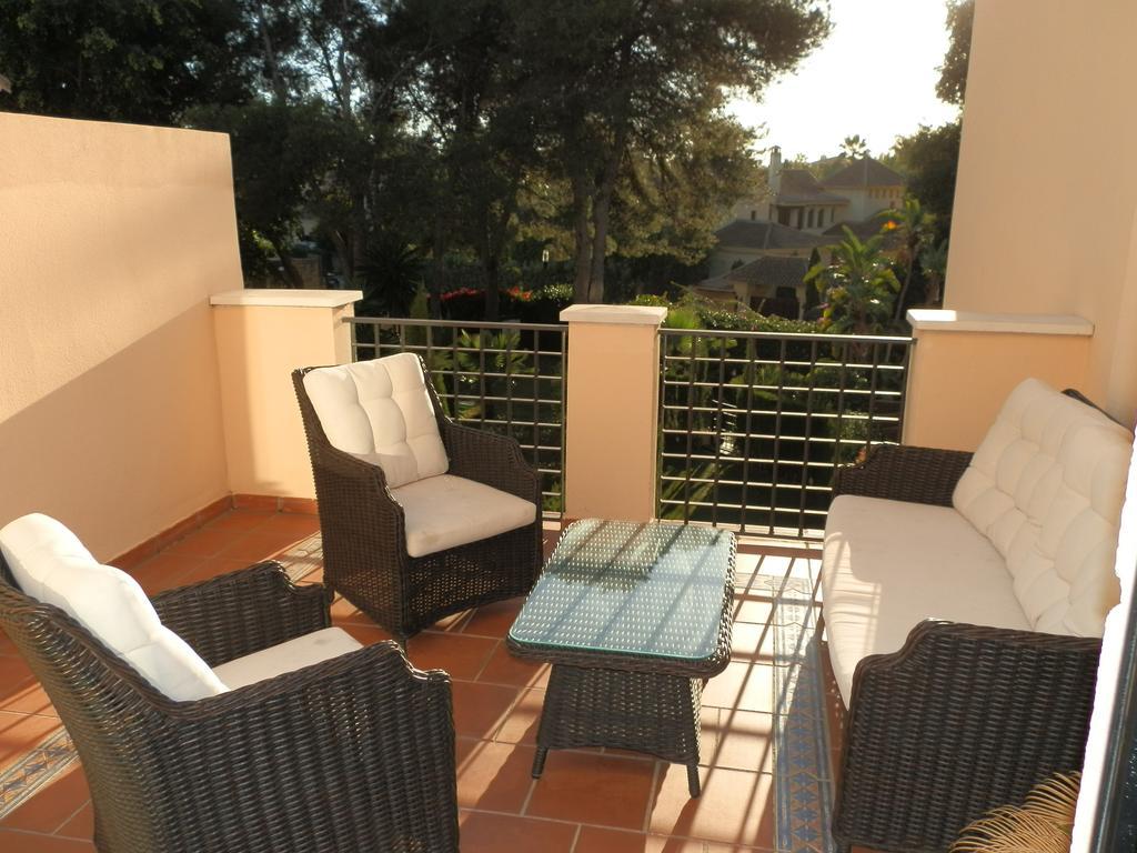 Mimosas Suites Banus Марбелья Экстерьер фото