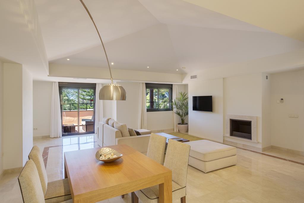 Mimosas Suites Banus Марбелья Экстерьер фото